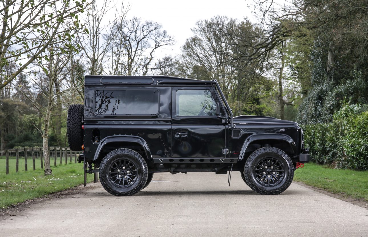 Land Rover 90 Bowler Fast Road Defender. Autostorico